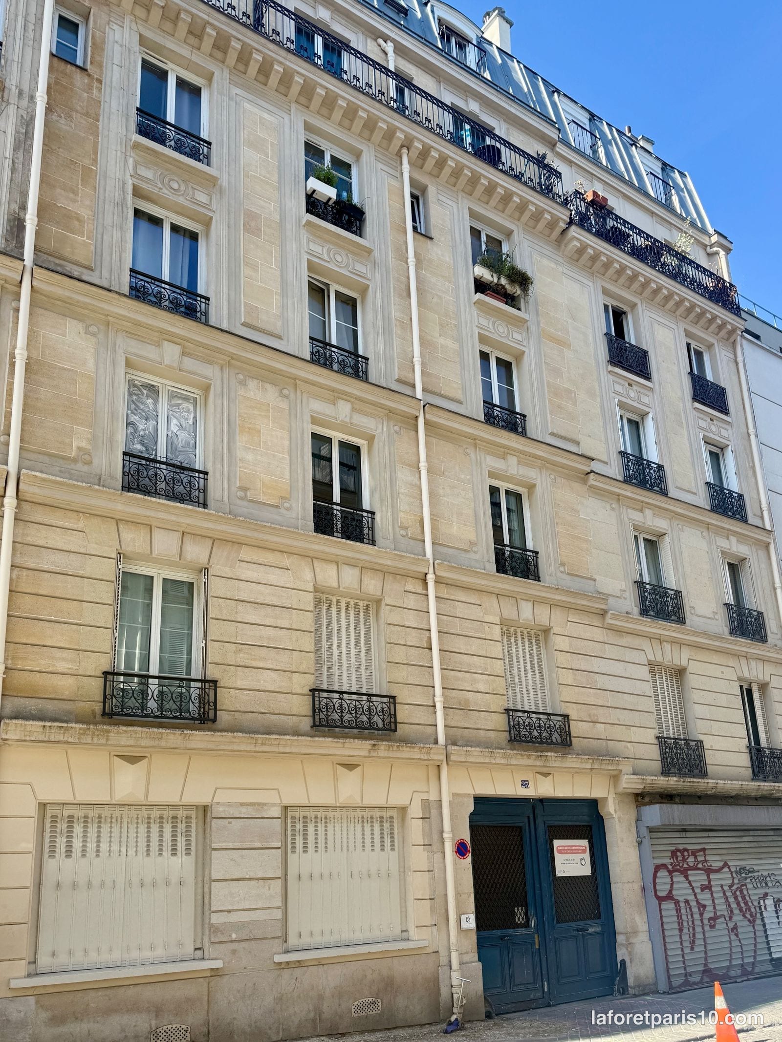 You are currently viewing 23 rue Chaudron, Paris 10e