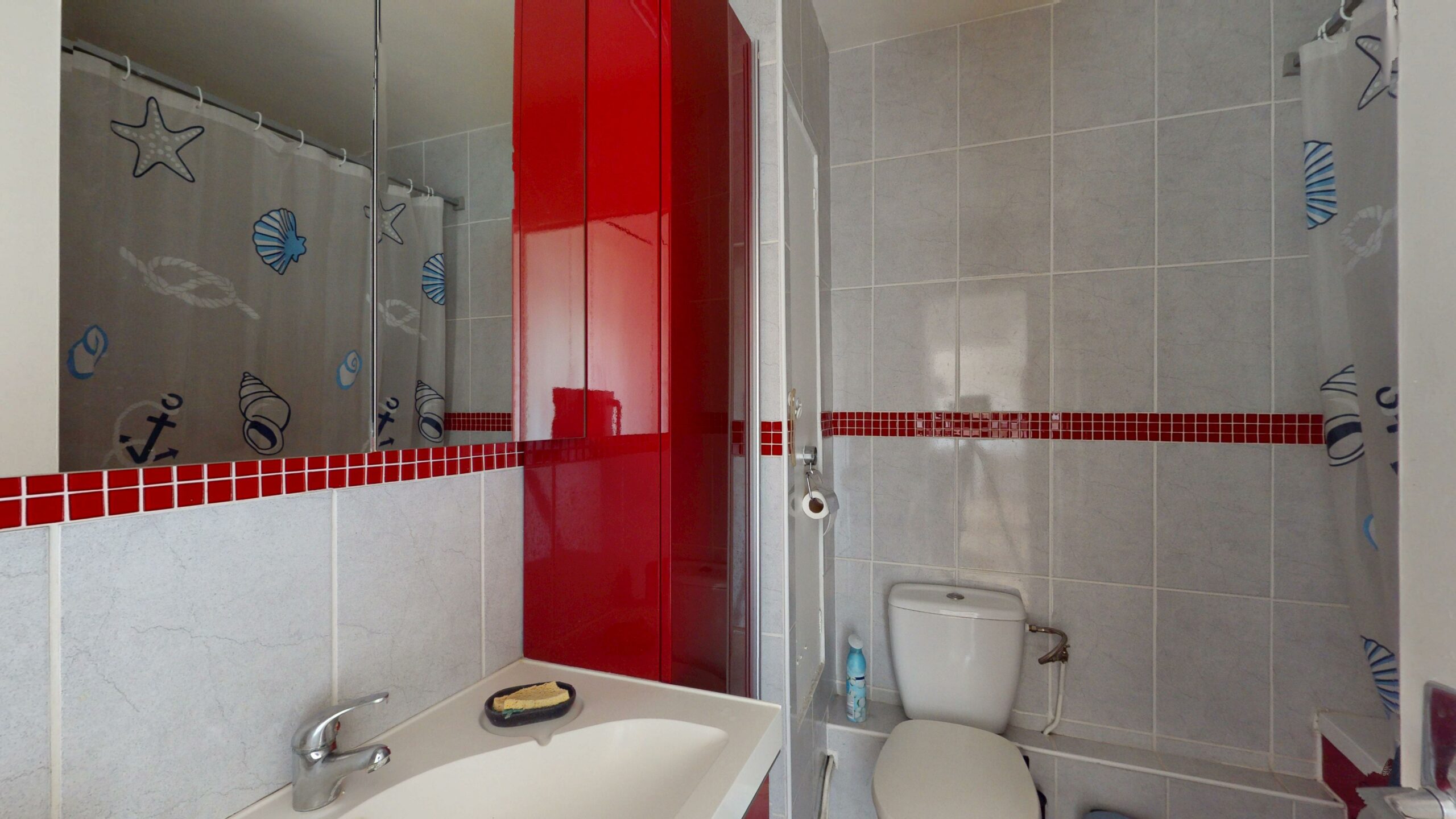 Salle de bains — appartement 2 pièces 43 m², quai de Jemmapes, Paris 10e