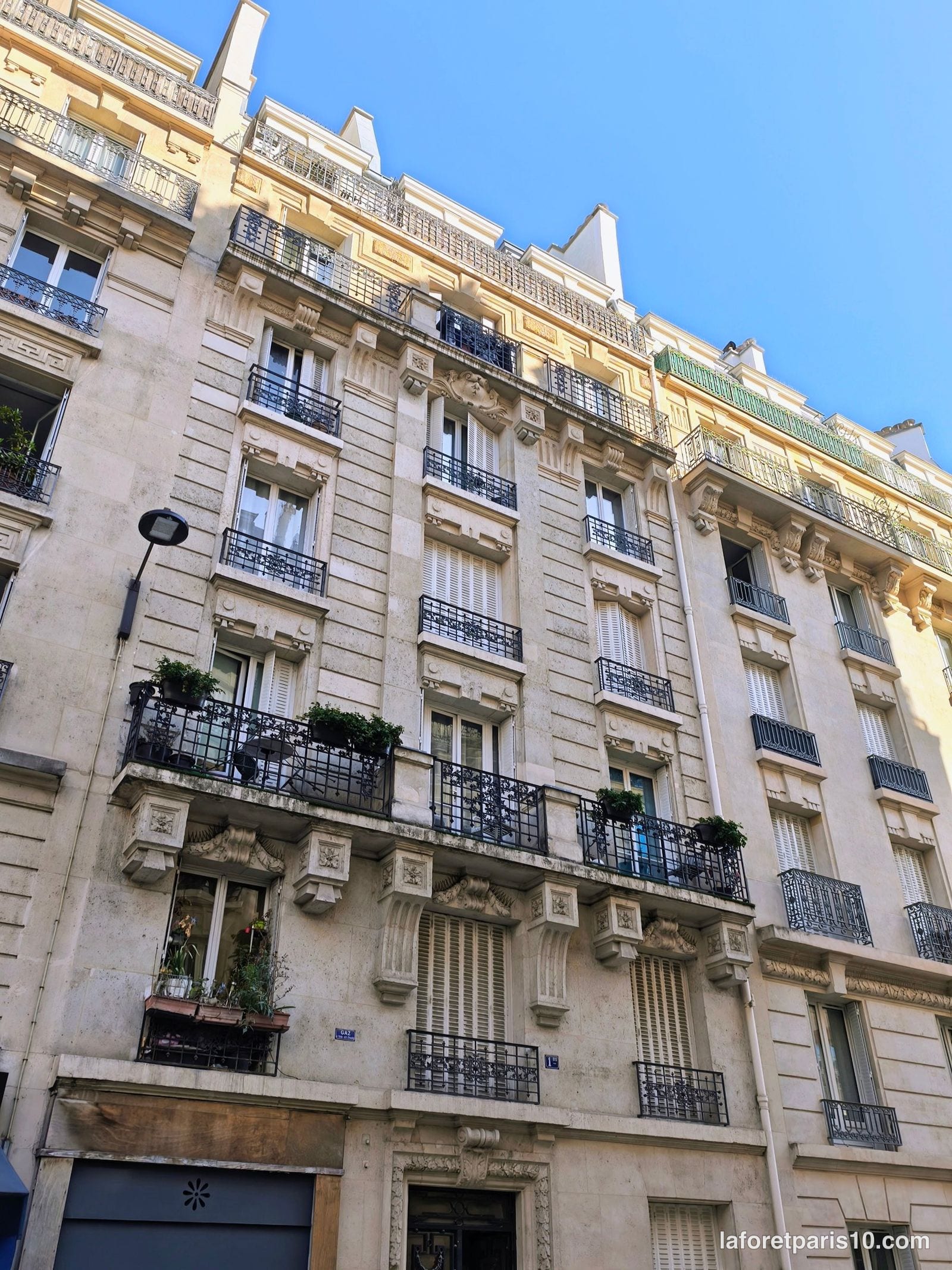 You are currently viewing 1bis rue Tandou, Paris 19e — immeuble post-haussmannien de 1910