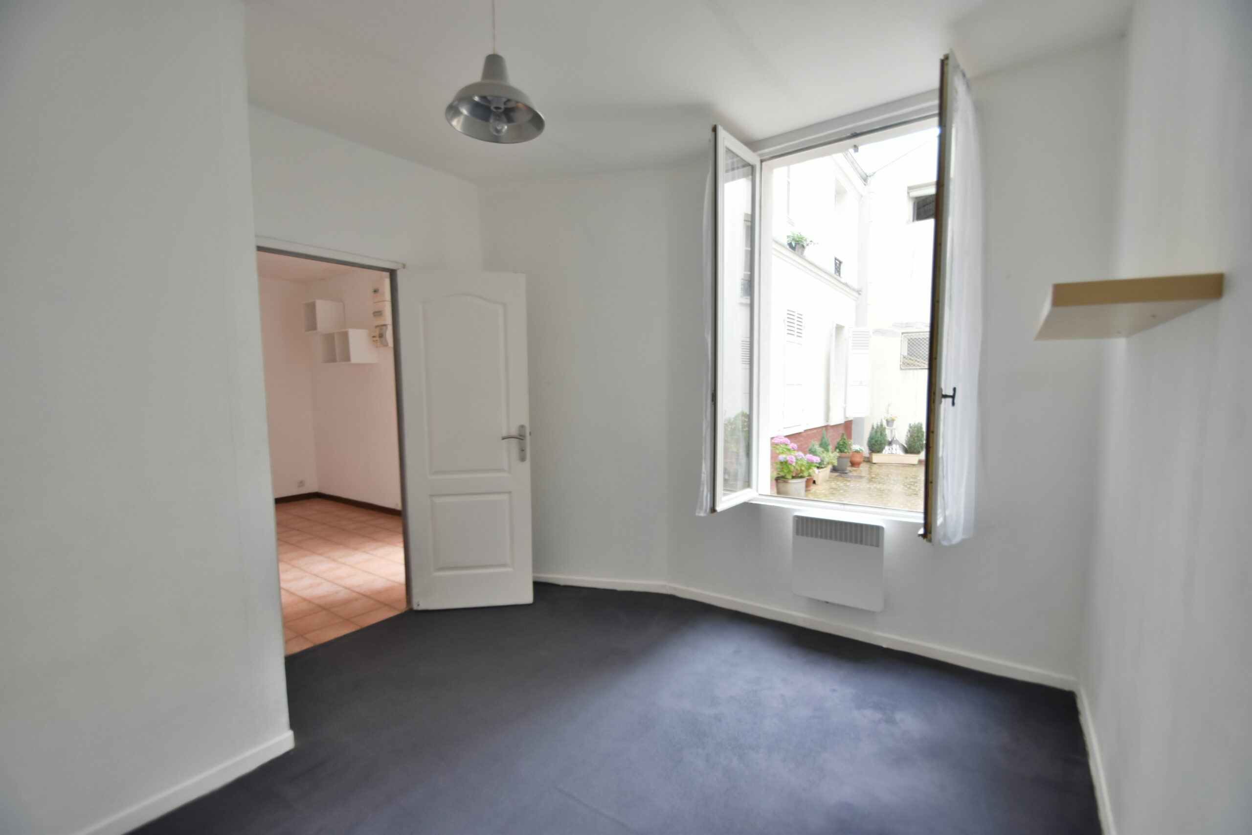 Chambre — appartement 2 pièces 27 m², rue d'Aubervilliers, Paris 19e