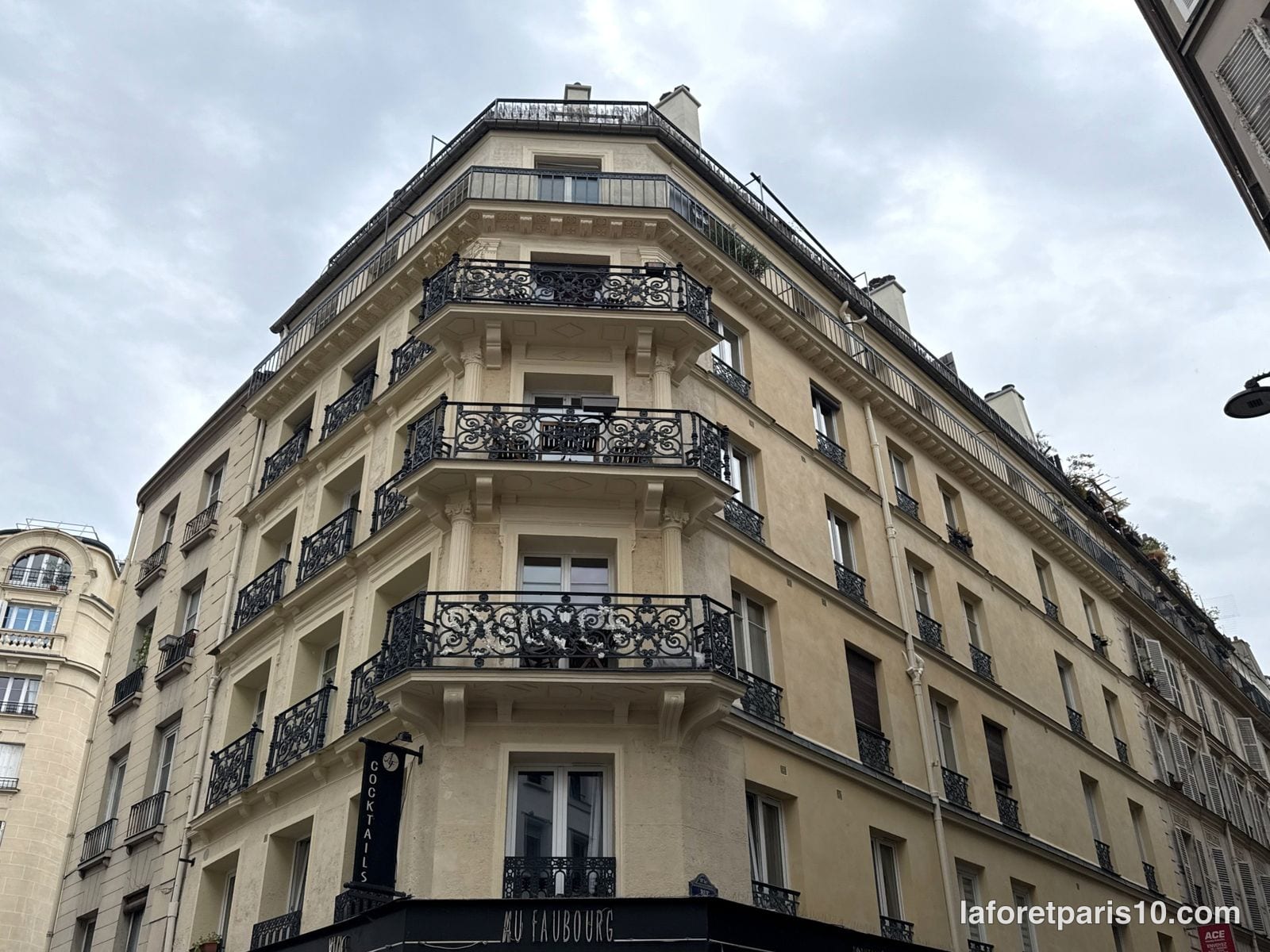 You are currently viewing 12 rue Jarry, Paris 10e — immeuble d&rsquo;angle à rotonde, au faubourg Saint-Denis