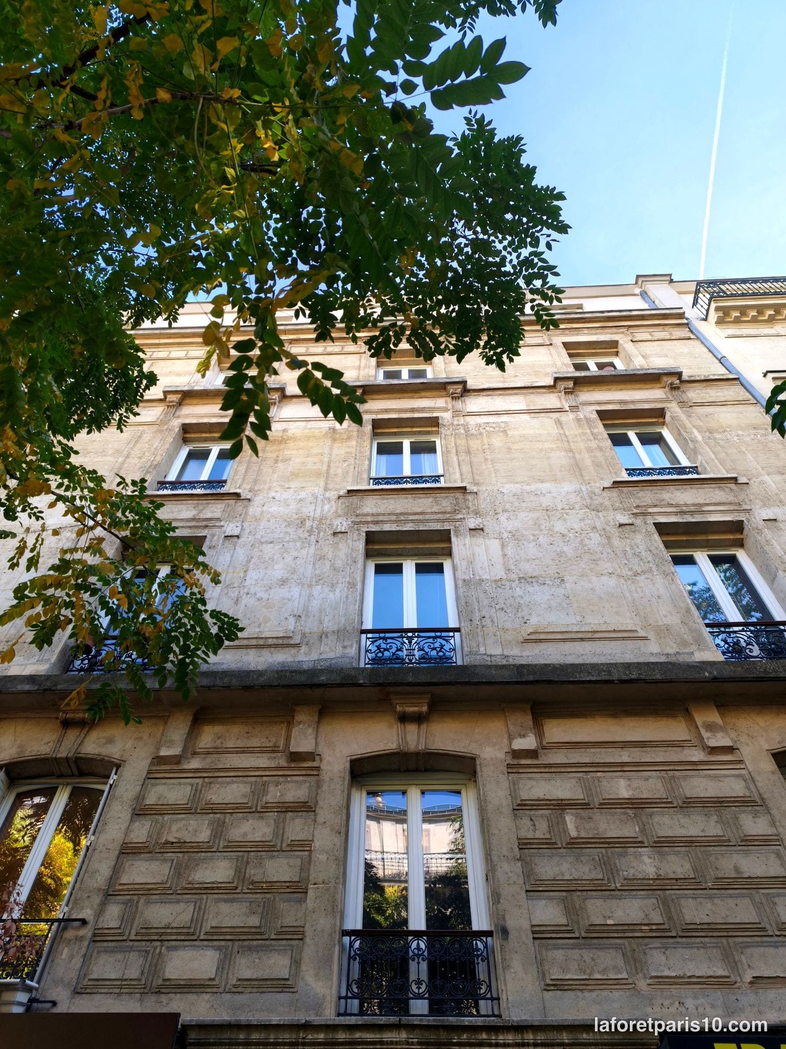 You are currently viewing 18 rue Meynadier, Paris 19e — immeuble de 1914 à refends
