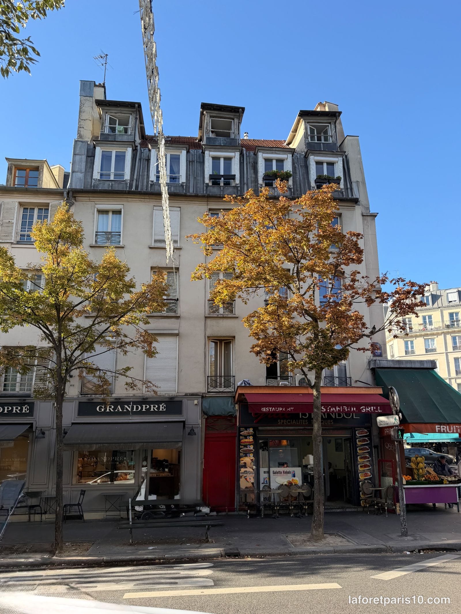 You are currently viewing 219 rue du Faubourg Saint-Martin, Paris 10e — immeuble sous comble mansardé
