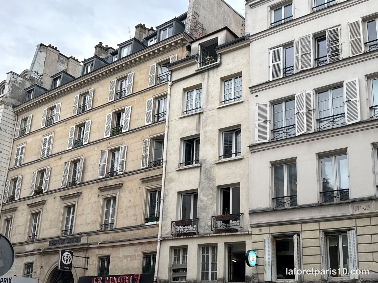 You are currently viewing 44 rue du Faubourg Saint-Denis, Paris 10e — immeuble faubourien antérieur à 1800