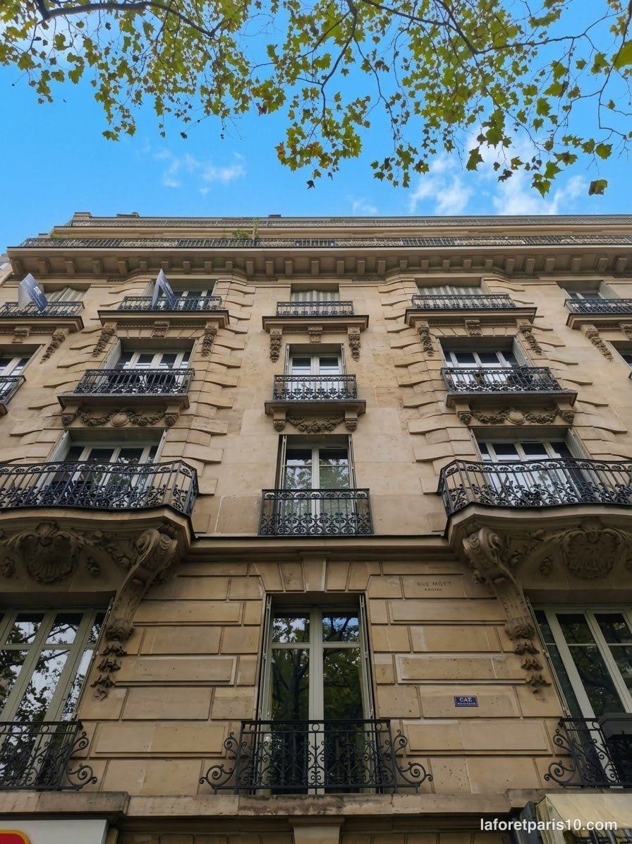 You are currently viewing 52 avenue Jean Jaurès, Paris 19e — immeuble de 1901 très sculpté